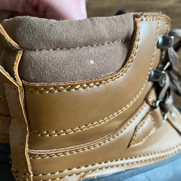 Magellan Outdoors Lace-Up Duck Boots Youth 2 - Picture 9 of 14